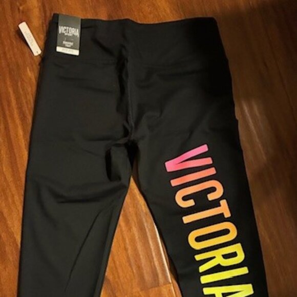 ***NEW*** Victoria Sport Knockout Tight, Rainbow Logo, Size Medium/ Regular - Picture 2 of 4